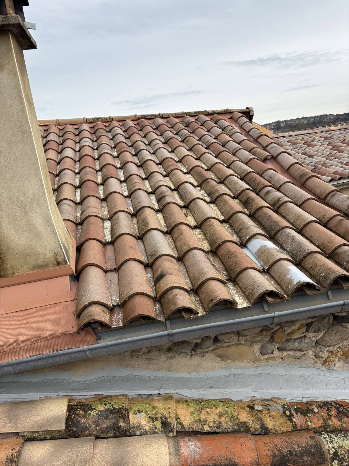 couvreur a aubenas s'occupe de votre ravalement de facade